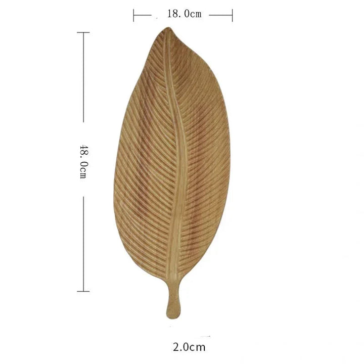 Leaf-shaped fruit plate