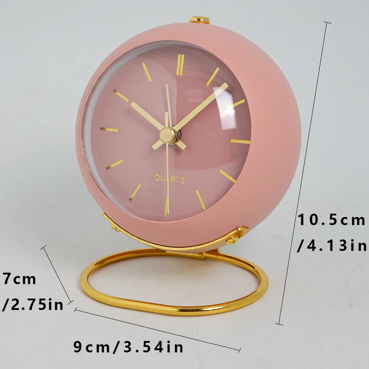 Minimalistic Scandinavian Desk Clock with Silent Quartz Movement | Bowlift