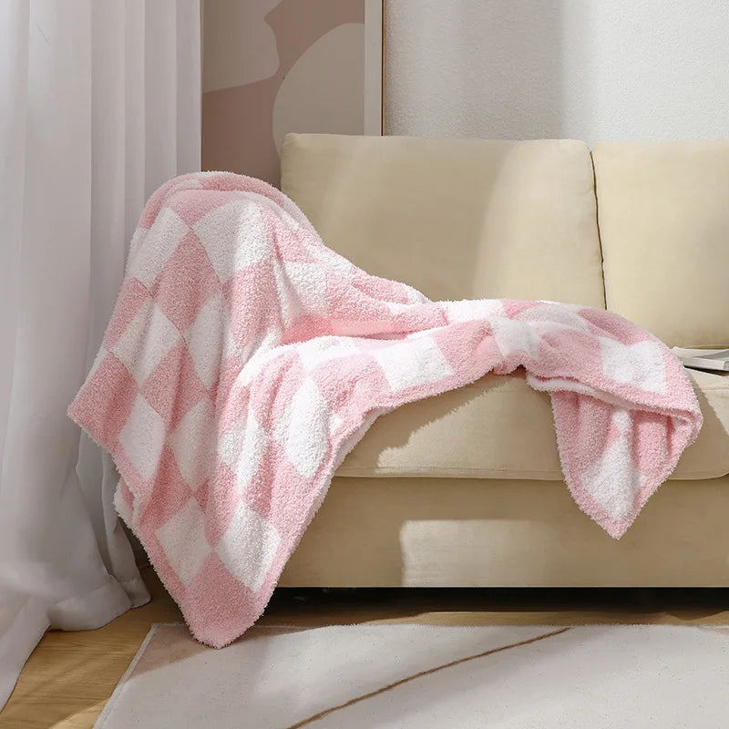 BowLift | Nordic Throw for a Stylish Interior