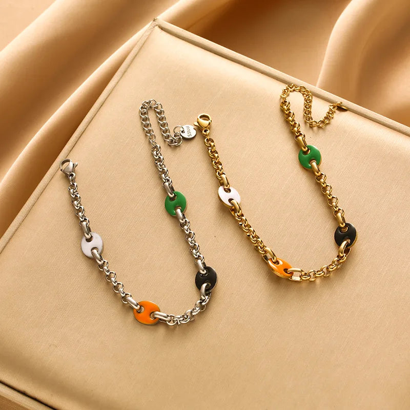 BowLift | Playful Circle Paperclip Chain Bracelet