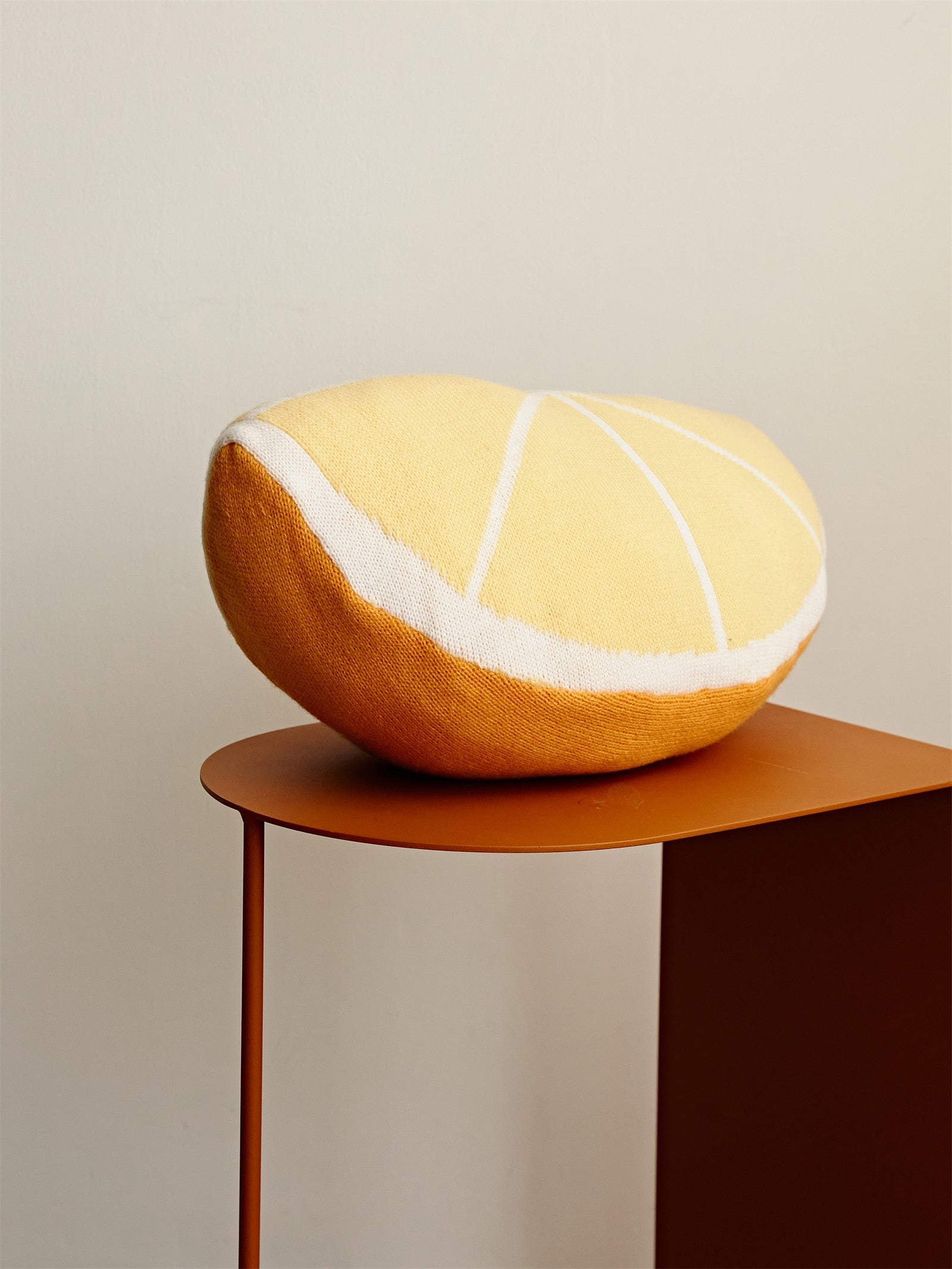BowLift | Fruit cushion