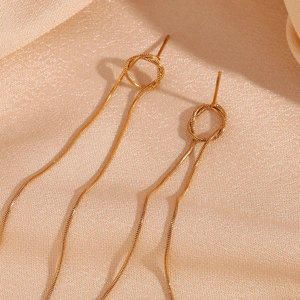 BowLift | 18k Dainty Circle Tassel Earrings