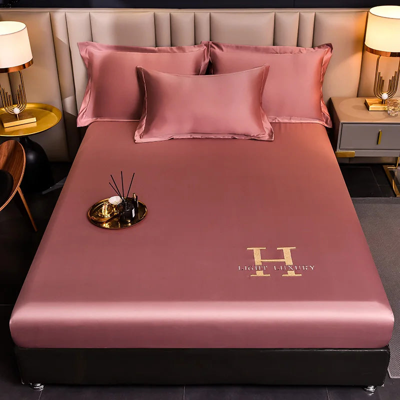 BowLift | Solid Color Silk Bed Sheet