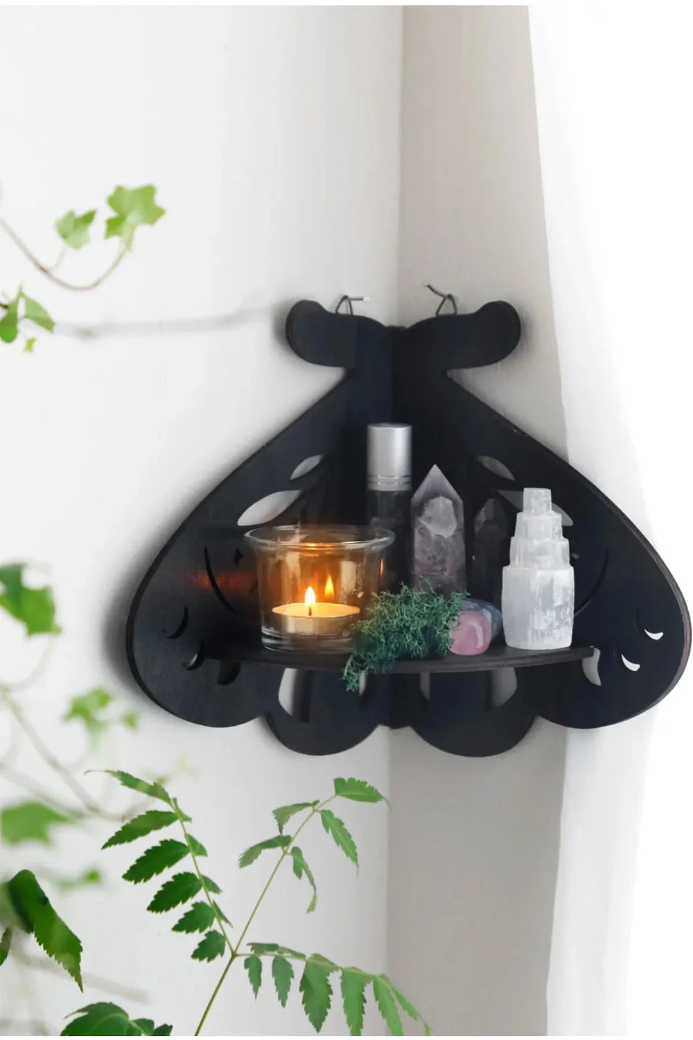 Crystal Wall Shelf | Bowlift