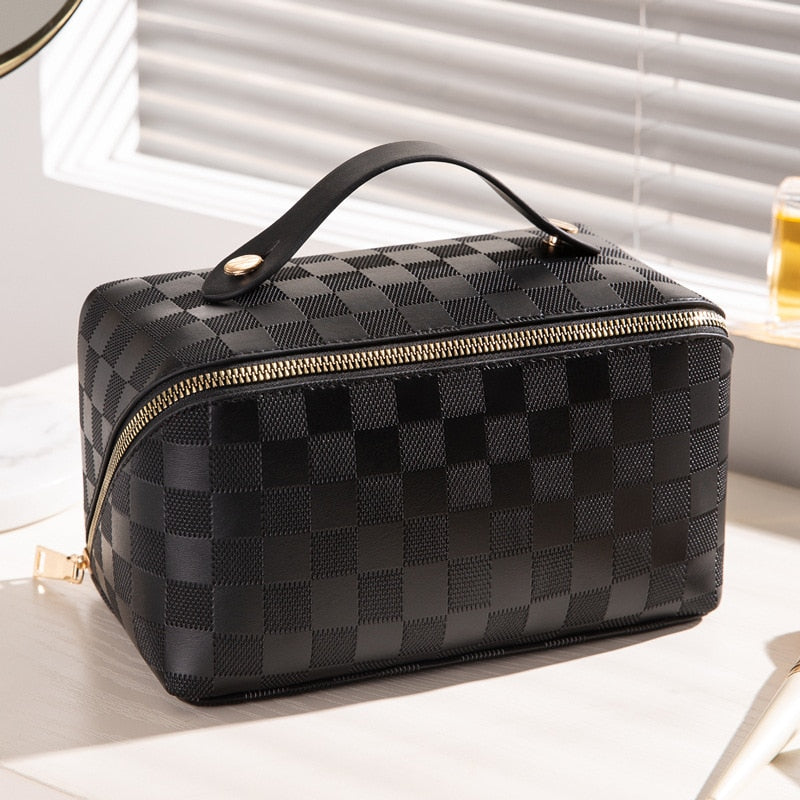 BowLift | Luxury Checkered Make-up Cosmetic Bag