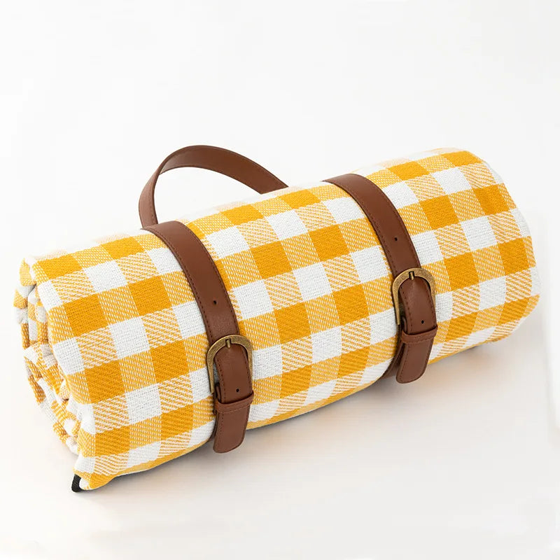 Waterproof picnic blanket with leather carrying strap | Bowlift