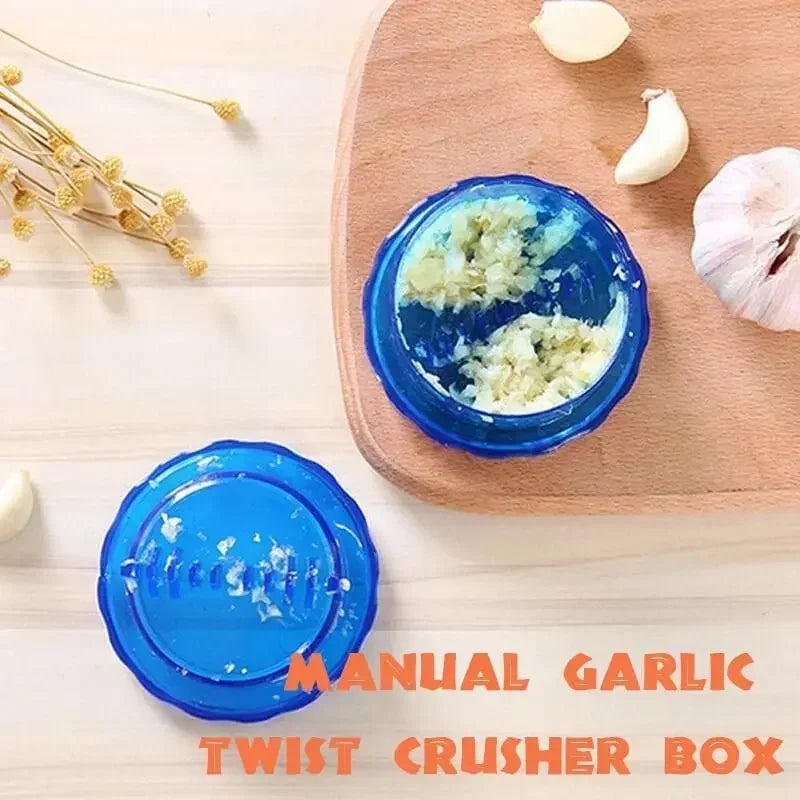BowLift | GarliQ Mini Chopper | Rotating Mechanism | Compact & Manual | For Herbs & Garlic