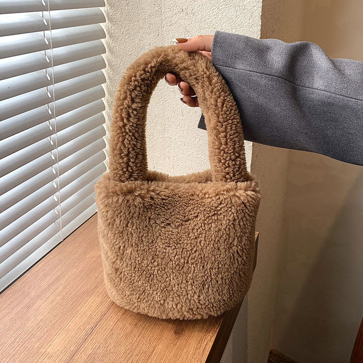 BowLift | Cuddly Plush Mini Bucket Bag