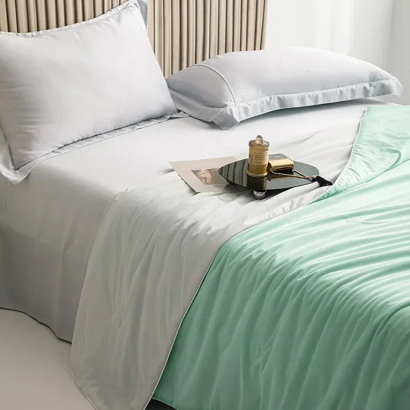 High-Quality Cooling Blanket – Smooth Air-Conditioning Comforter, Lightweight Summer Quilt with Double-Sided Cooling Fabric | Bowlift