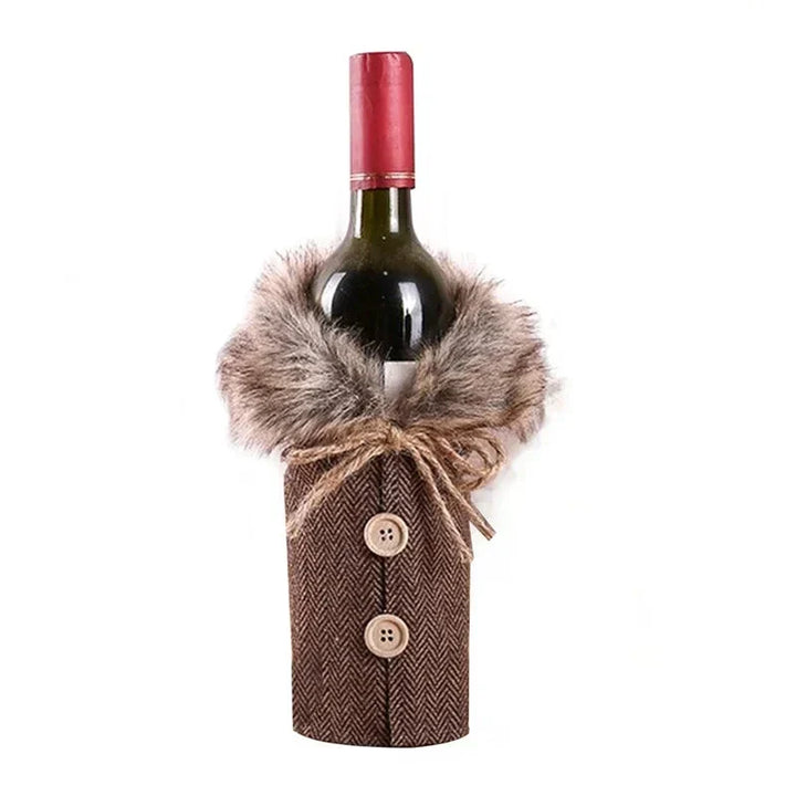 Christmas bottle cover with fur collar – festive cover for wine bottles, gnome decoration for Christmas, perfect as gift wrapping | Bowlift
