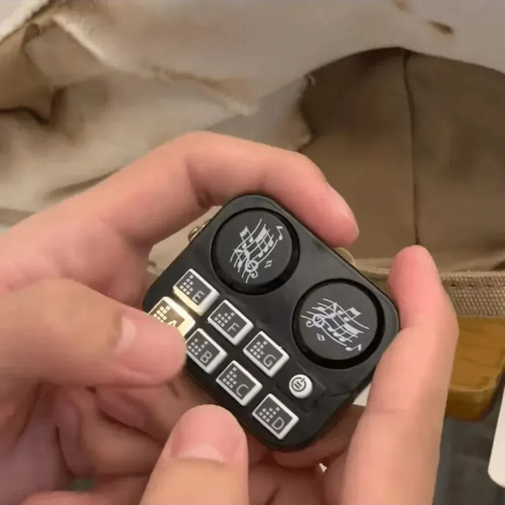 BowLift | Mini DJ Turntable Toy Keychain