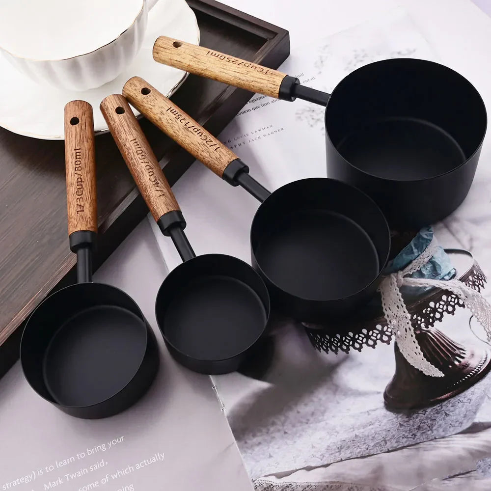 BowLift | Lyra Measuring Cups & Spoon Set