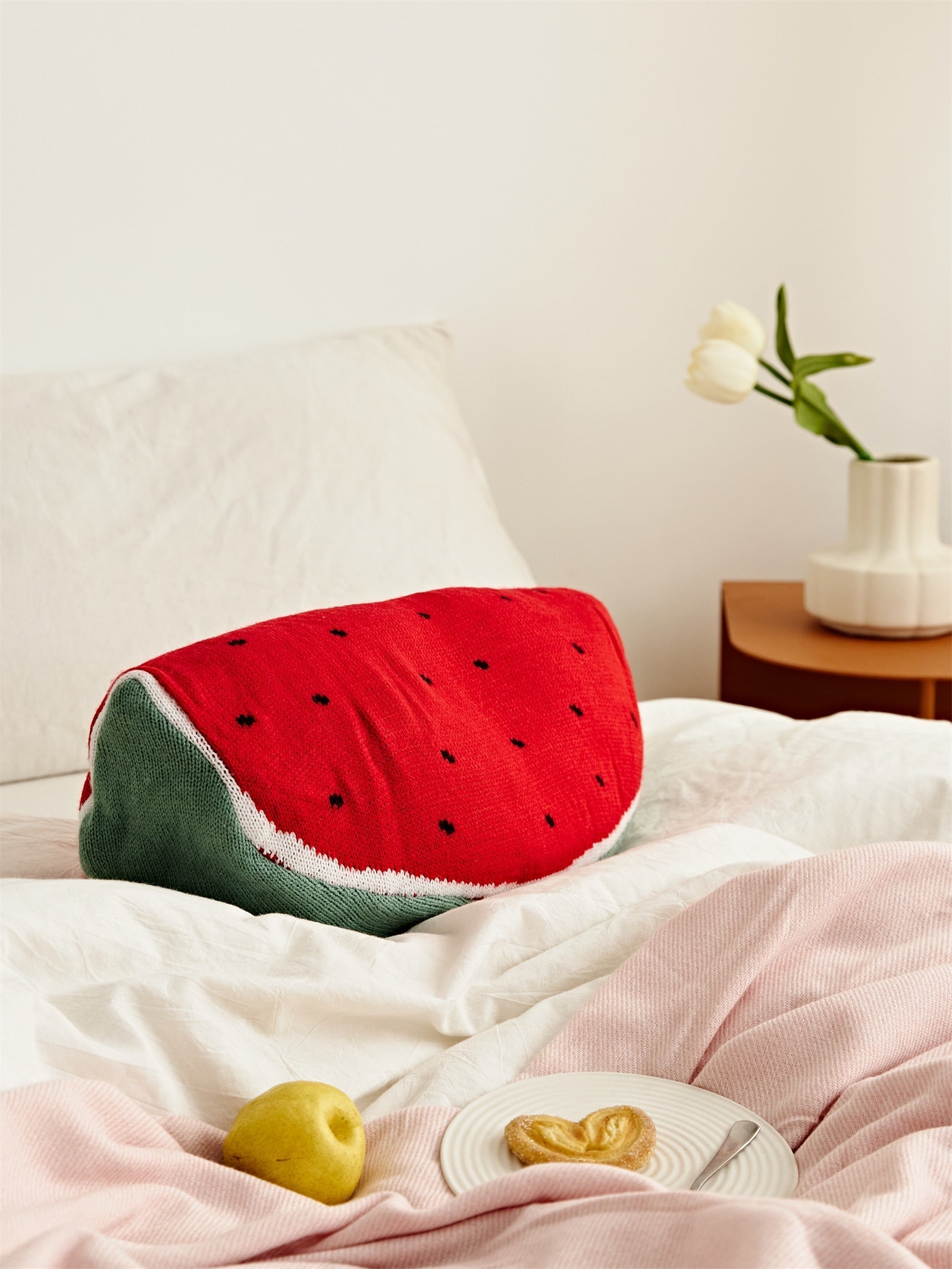 BowLift | Fruit cushion