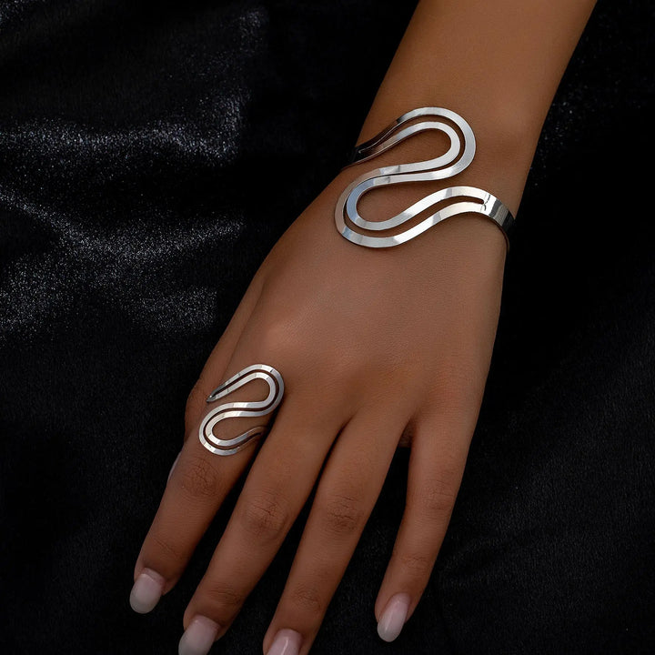 BowLift | Adjustable Modern Swirl Bracelet and Ring Set