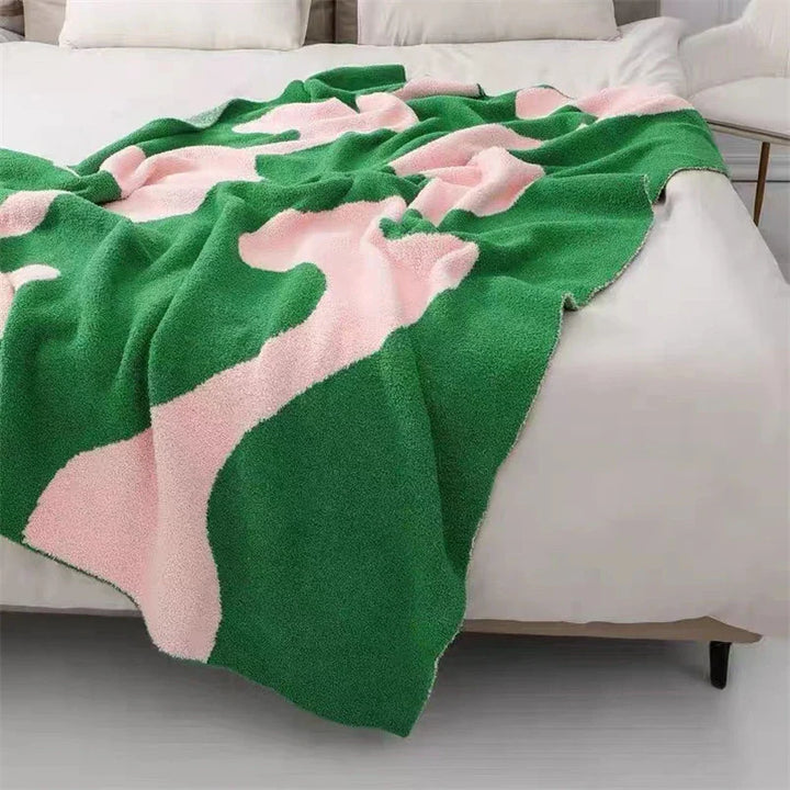 Wavy Stripe Blanket | Bowlift