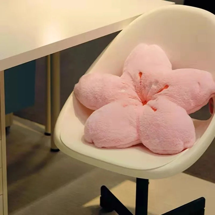 BowLift | Floral pillow paradise with pink accent