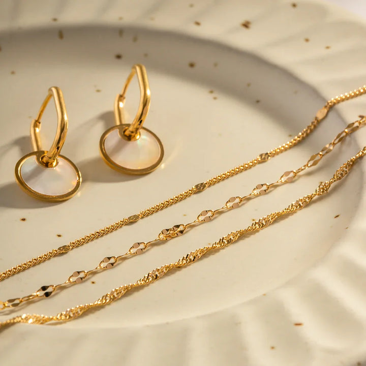 BowLift | 18k Dainty Classic Three Layer Necklace Stack