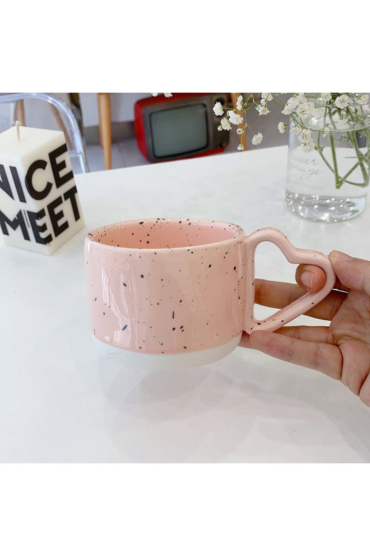 Porcelain-handgrip-cup | Bowlift