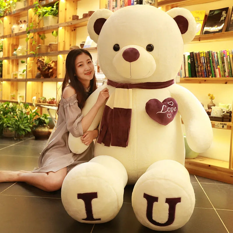 Giant Plush Bear with Soft Short-Plush Filling