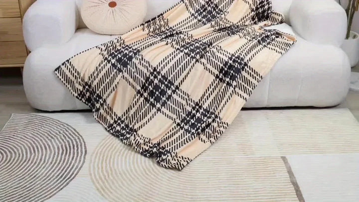 BowLift | Patchwork Blanket Vintage Bloom | Soft Flannel | Floral Design & Embroidery | Sofa, Bed & Travel