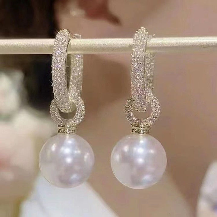 BowLift | Sphere Love Elegant Earrings