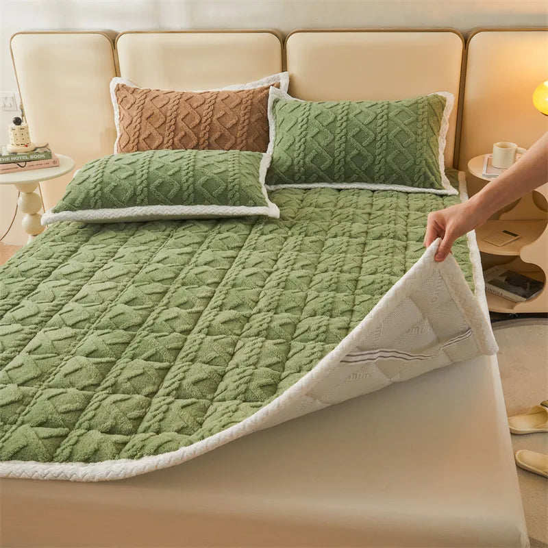 BowLift | Thick Warm Winter Blanket Mattress Pad