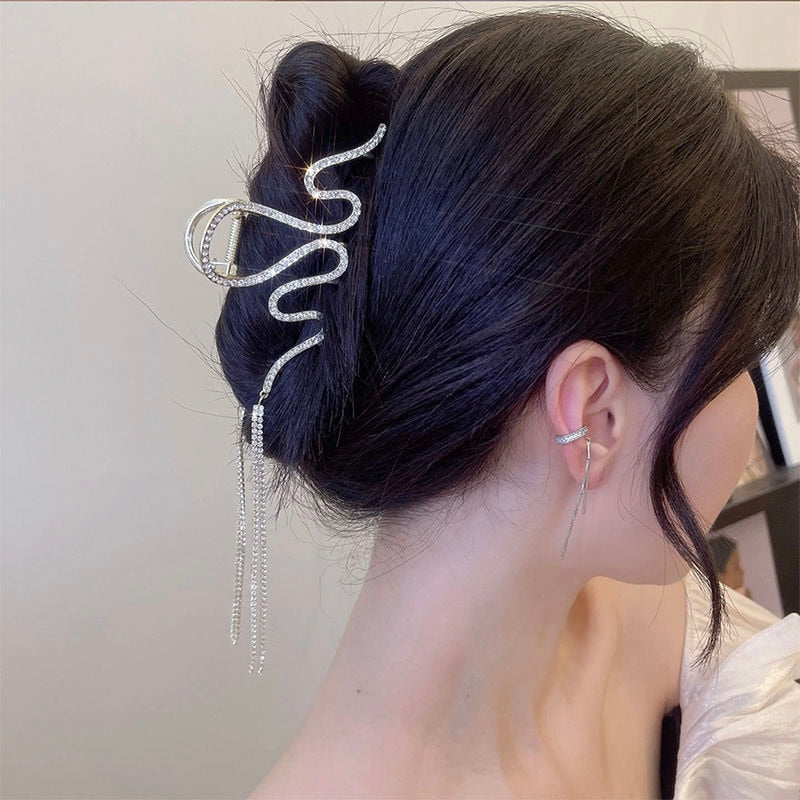 BowLift | Timeless Retro Hair Claw Grip