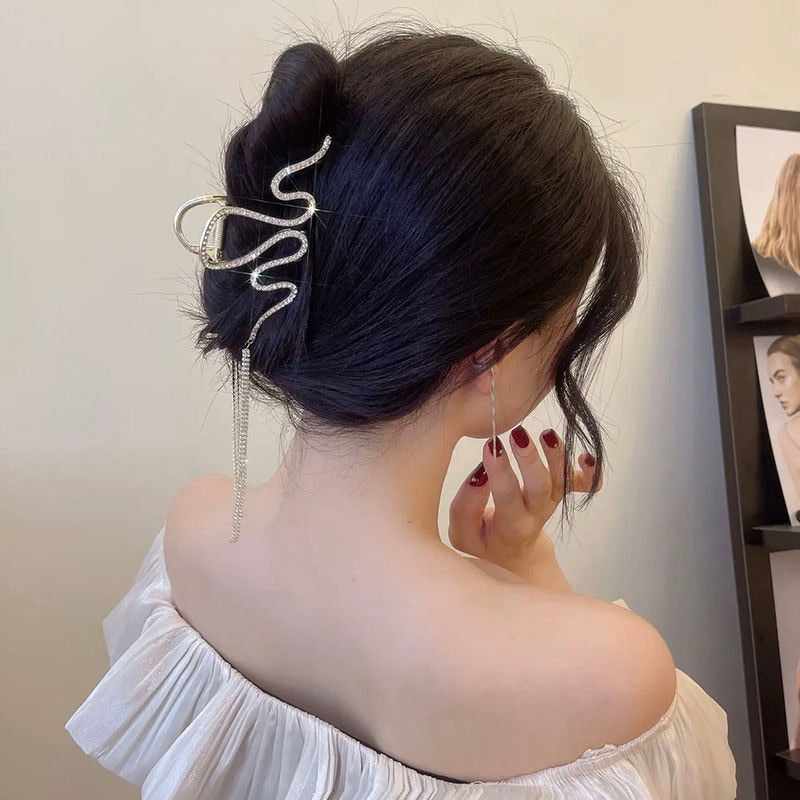 BowLift | Timeless Retro Hair Claw Grip