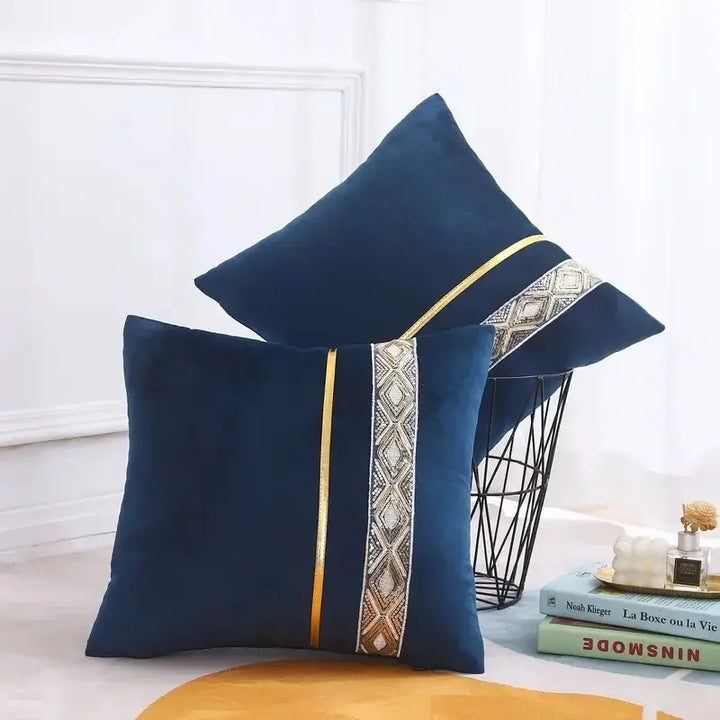 BowLift | LuxeViva Cushion Cover - Glamorous Cushion Cover for a Festive Living Room