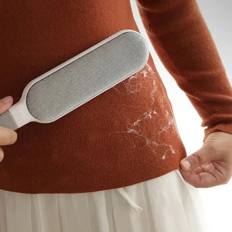 BowLift | Hair-free Reusable Lint and Pet Hair Brush | Double-sided & glue-free | Electrostatic & durable | For clothing, furniture & more