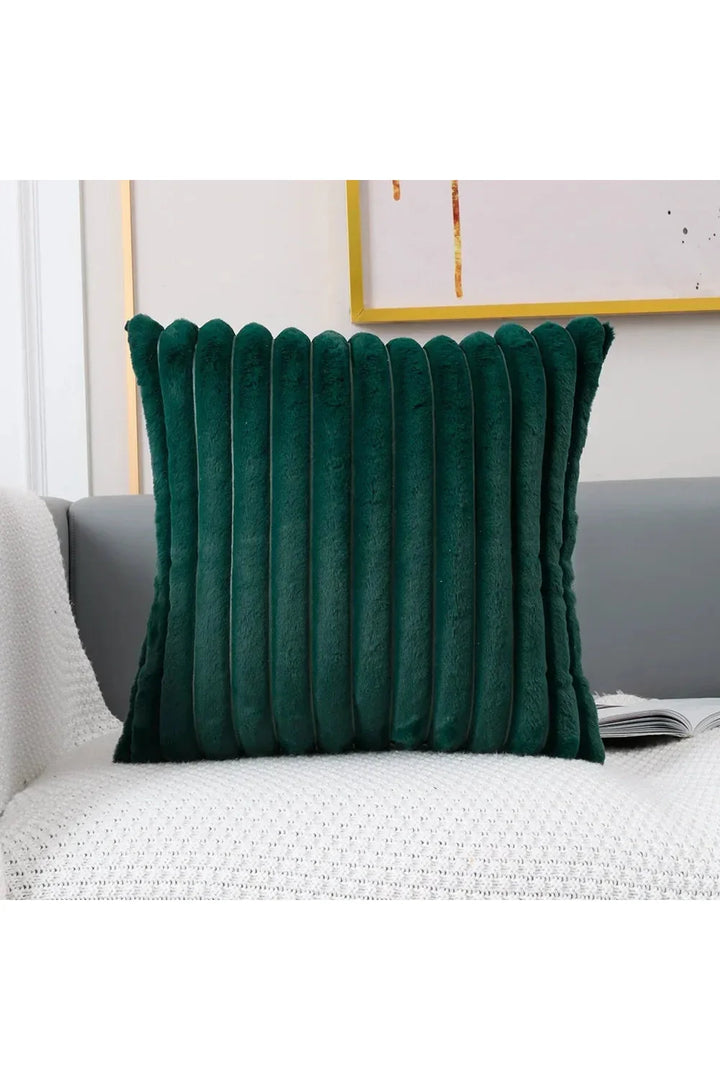 White plush pillow cover | Bowlift