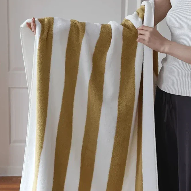 BowLift | Retro Stripes Towel (Chunky)