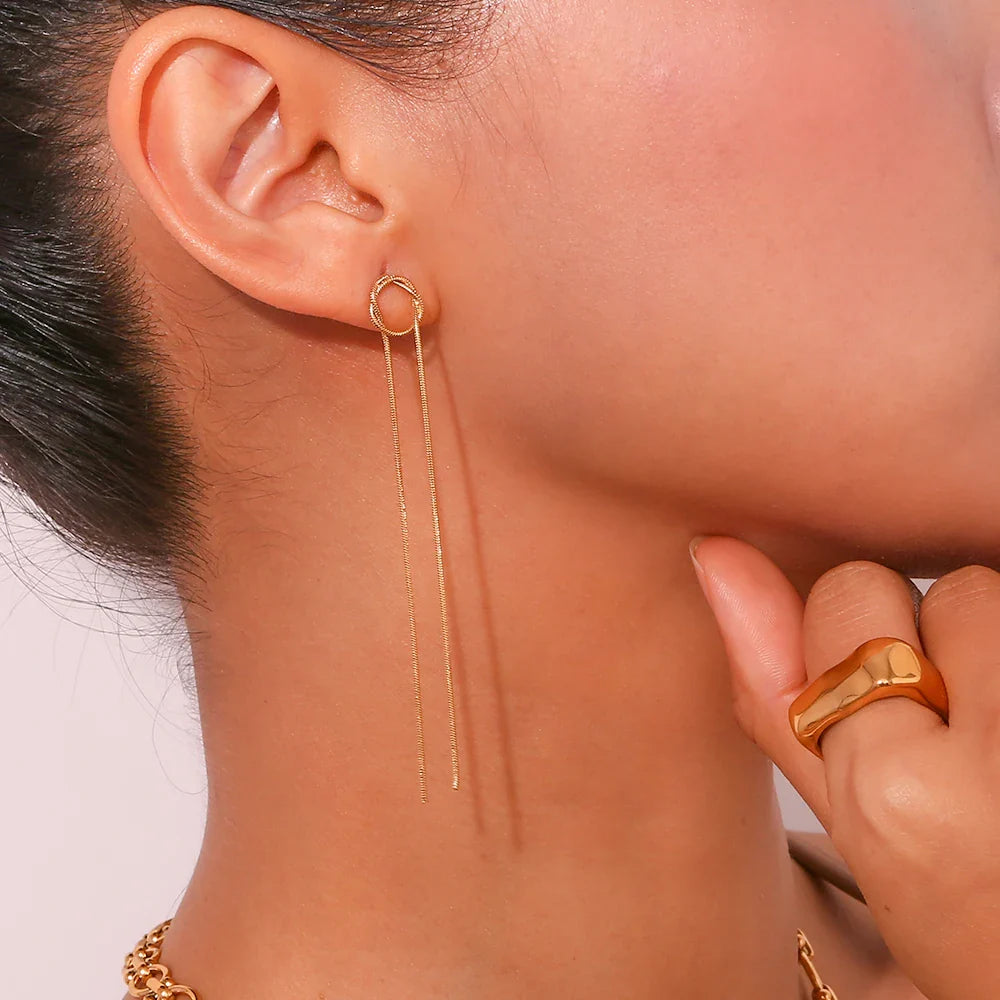BowLift | 18k Dainty Circle Tassel Earrings