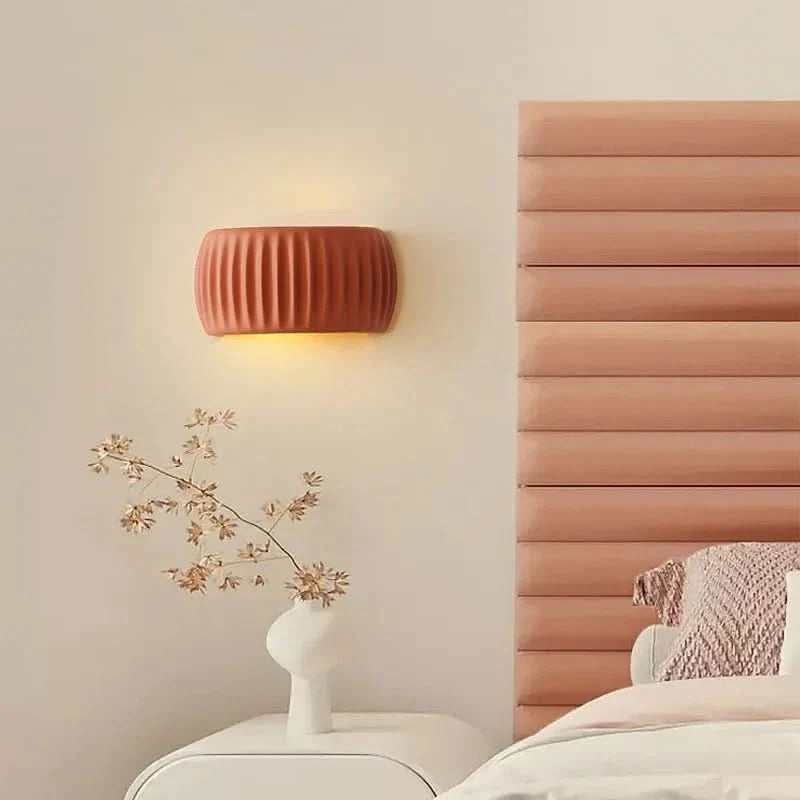 BowLift | LumeResin Artistic Resin LED Wall Light