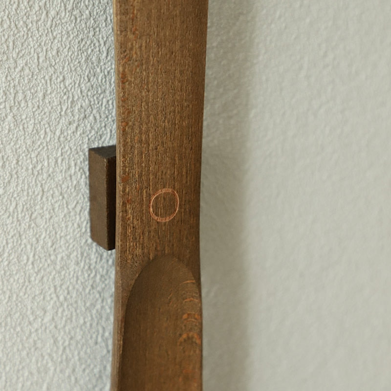 BowLift | Wood long handle magnetic shoehorn