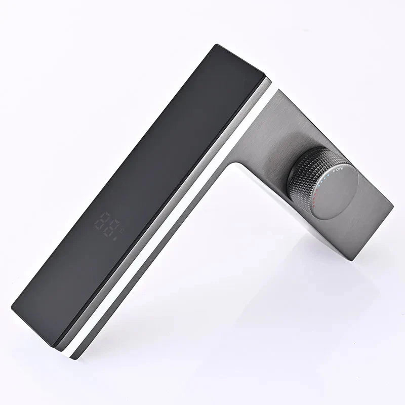 BowLift | LED Sink Faucet with Digital Temperature Display and Hot-Cold Mixing Function