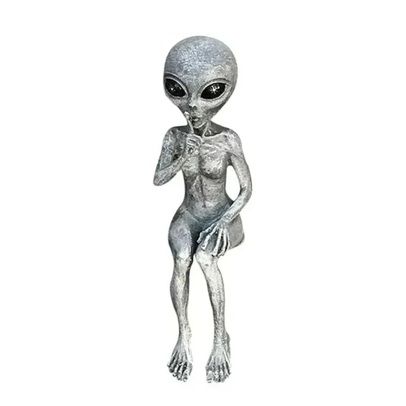 BowLift | Alien Resin Statue UFO Figurine for Garden Decoration