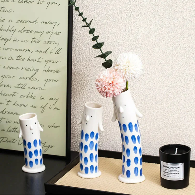 Lovely Cartoon Figures Ceramic Vase | Bowlift