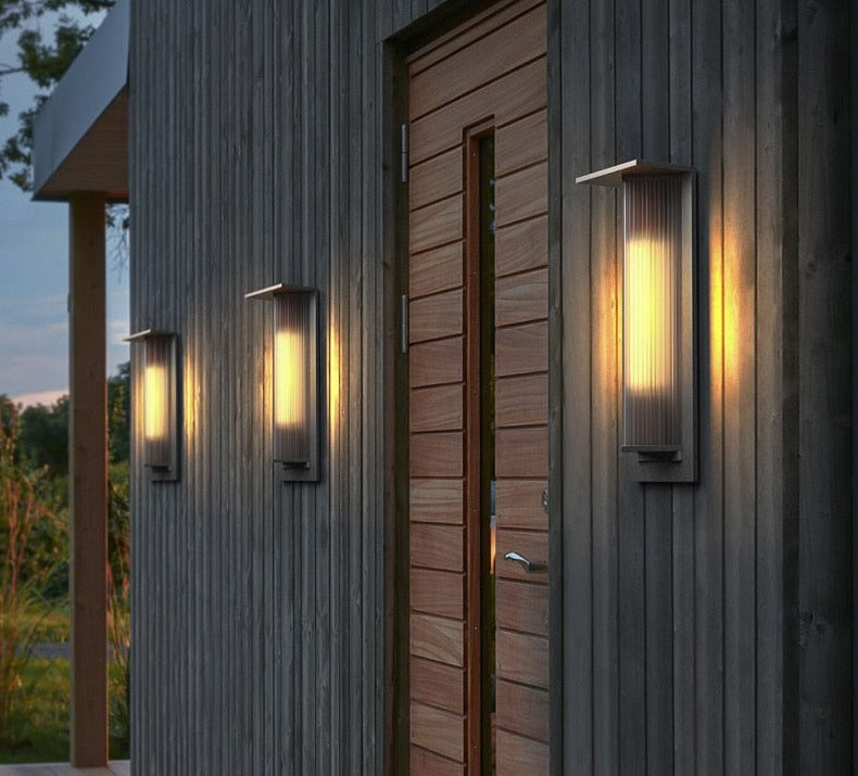 BowLift | MotionLume – Solar Wall Light with Motion Sensor