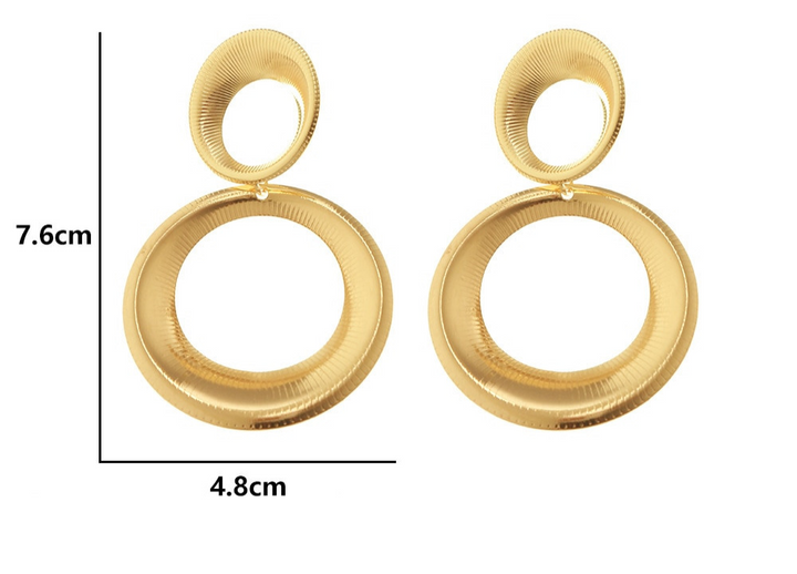 Golden Circle Earrings | Unique Statement Jewelry for a Bold Look Bowlift
