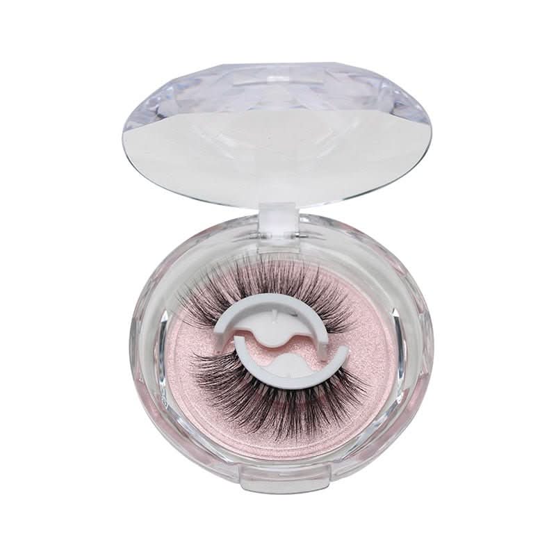 BowLift | Reusable self-adhesive lashes for dramatic moments