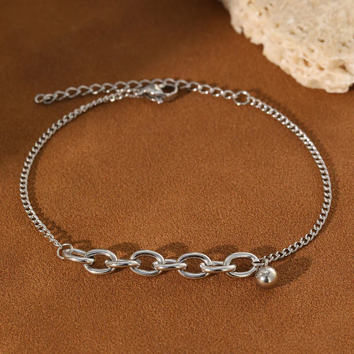 BowLift | Dainty Curb & Bold Paperclip Chain Bracelet