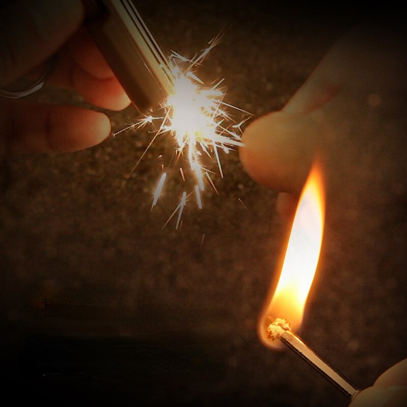 Easy Survivor Waterproof Kerosene Keychain Lighter | Bowlift