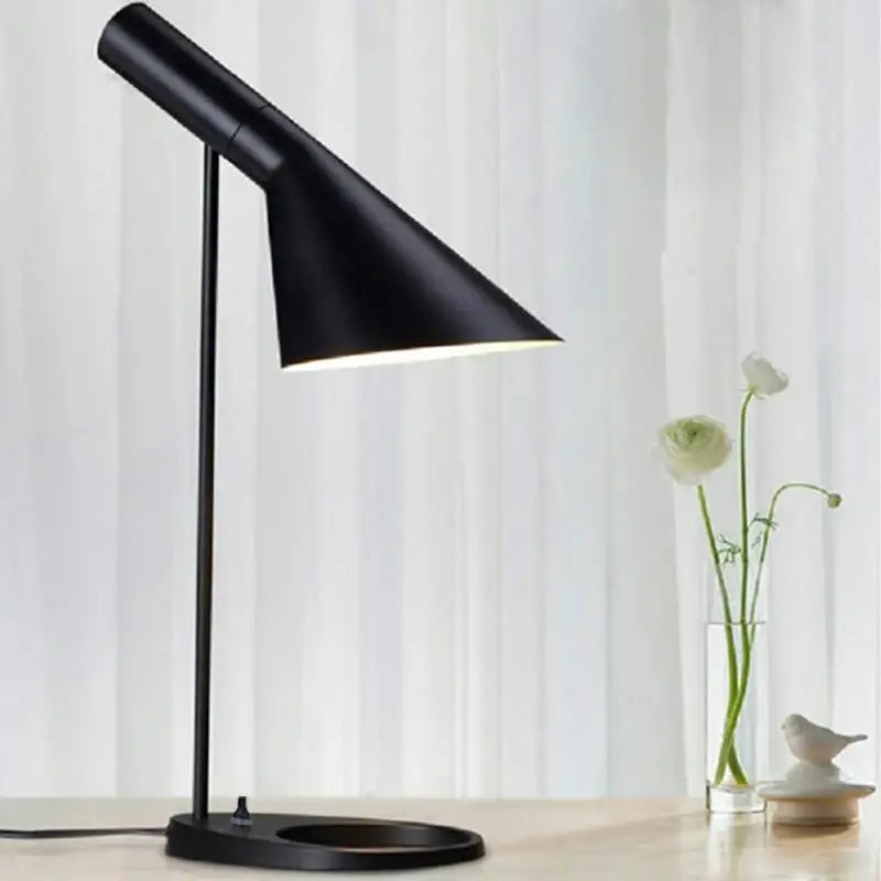BowLift | Metaluxe – Premium Modern Table Lamp