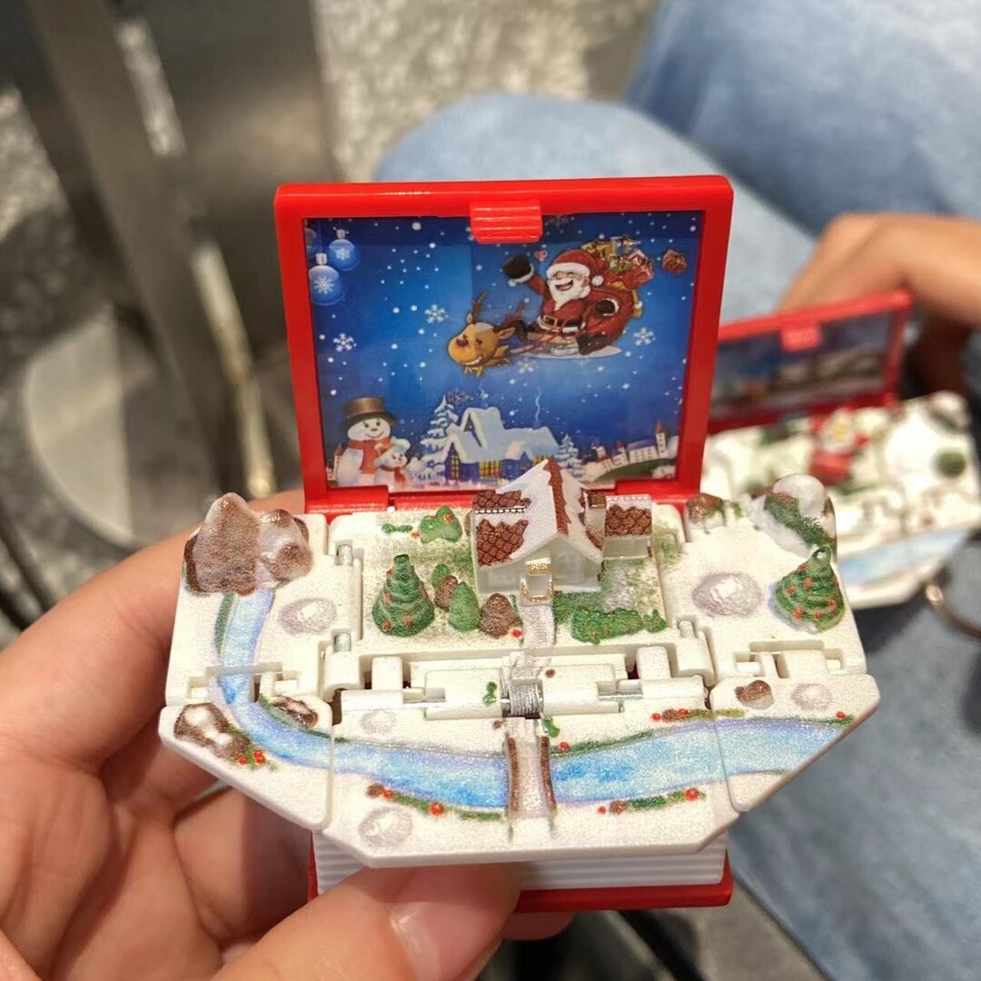 BowLift | Santa Secret Spell Keychain