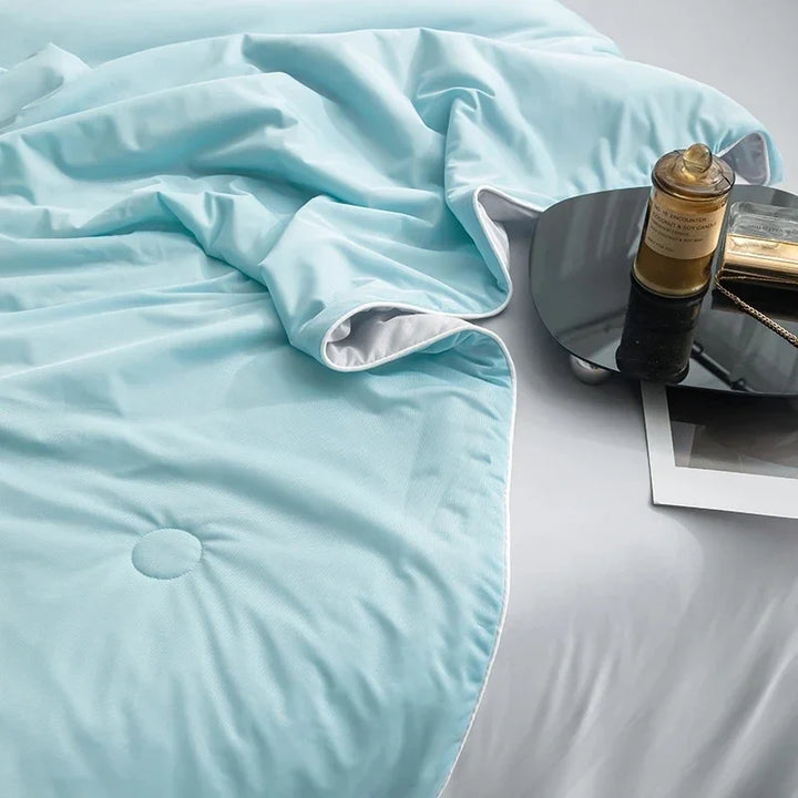 ChillLux Cooling Blanket | Double-sided cooling for warm nights | Bowlift