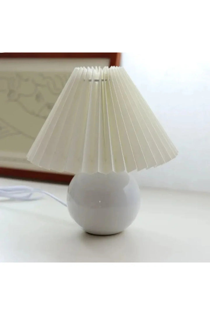 Vintage Folding Table Lamp | Bowlift