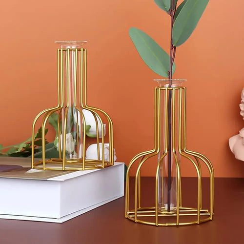 Gold Cage Vase Bowlift