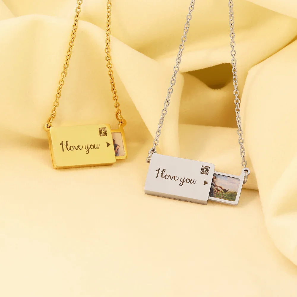 BowLift | Personalized Custom Photo Envelope Necklace