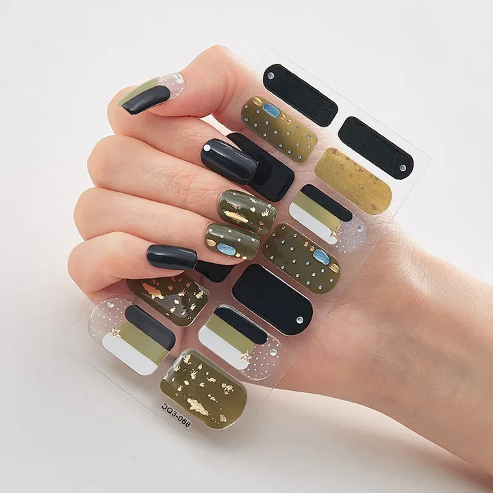 BowLift | Christmas Nail Stickers | Festive Designs | Easy to Apply